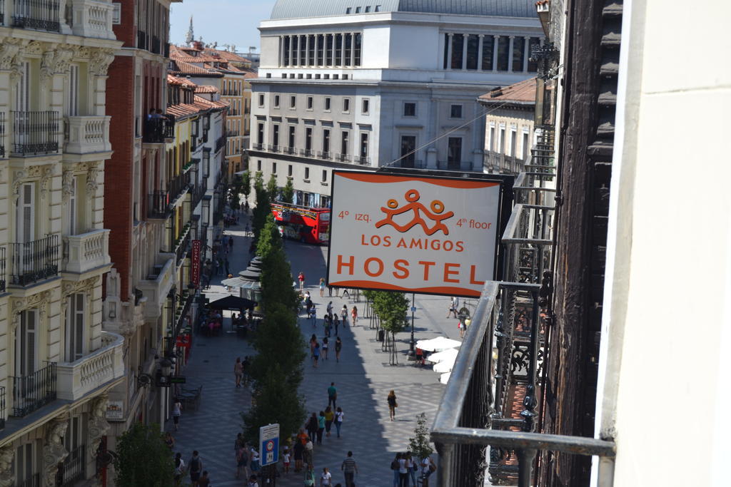Los Amigos Hostel Madrid Luaran gambar